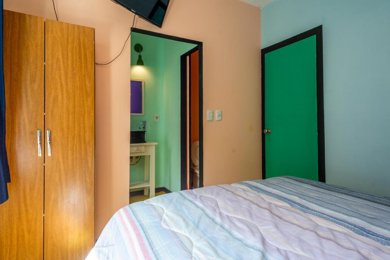 Del Barcito Hostel And Suites Punta del Este Zewnętrze zdjęcie